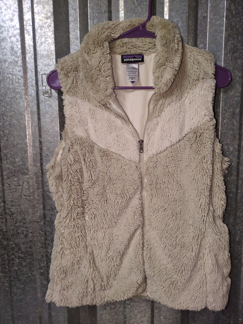 Patagonia Women's Beige/Cream Plush Faux-Sherpa Vest